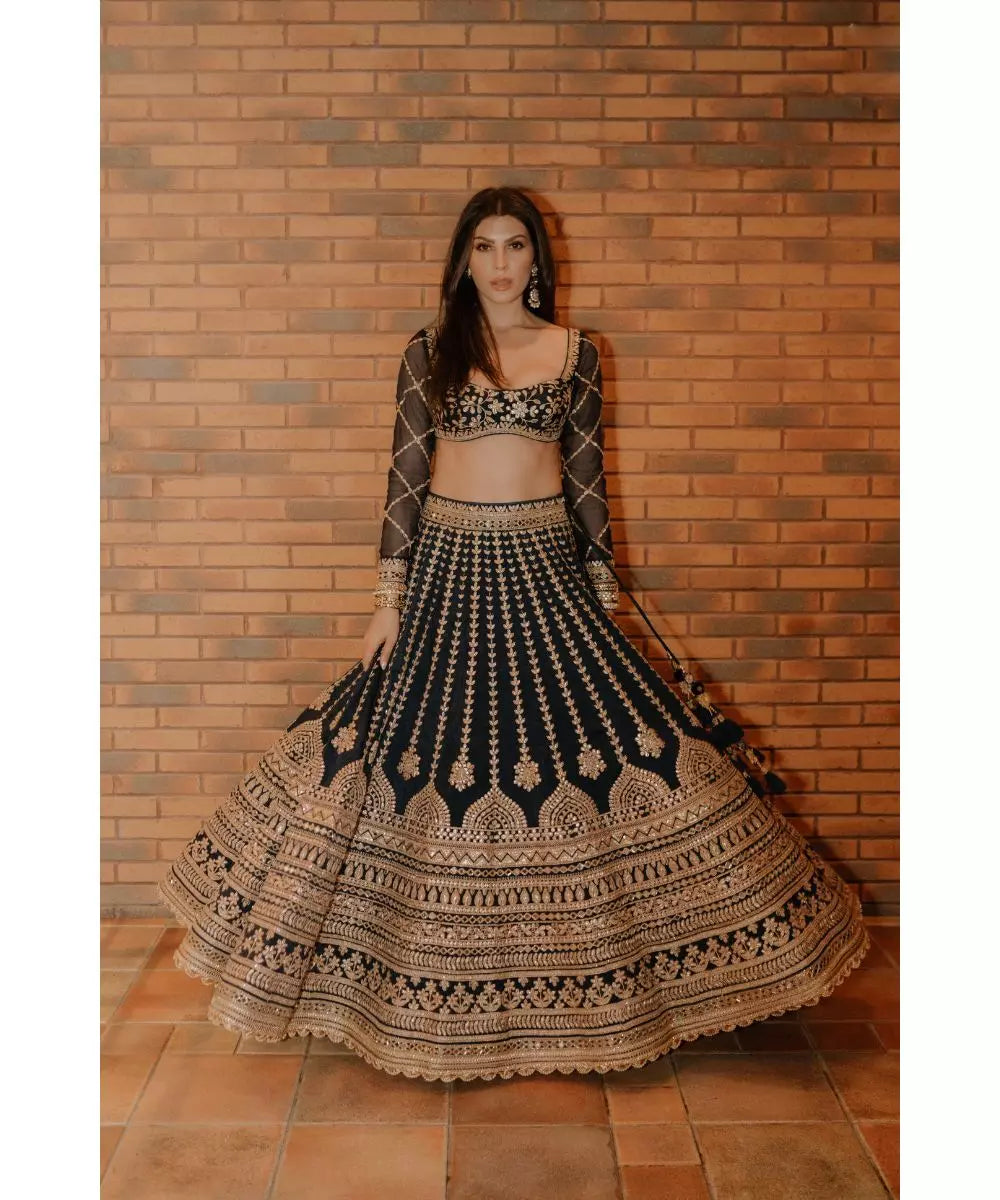 GOPI VAID - Elnaaz Lehenga Set - Celeb